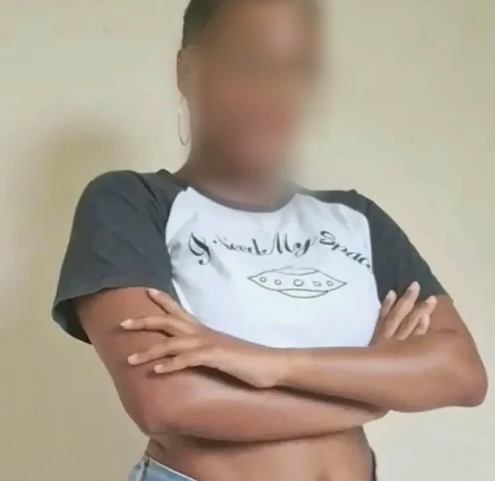 Aina, 27 años