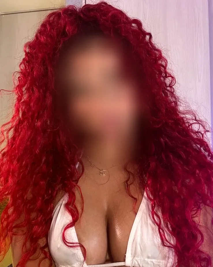 Antonella, 25 años